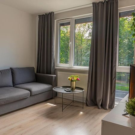 Batorego 18 - White - 450M Stacja Metra Pola Mokotowskie, 800M Biblioteka Narodowa, 20M Piekny Park Pola Mokotowskie, 800M Do Sgh - Wifi - Smart Tv - Good Apartments Varşova Dış mekan fotoğraf