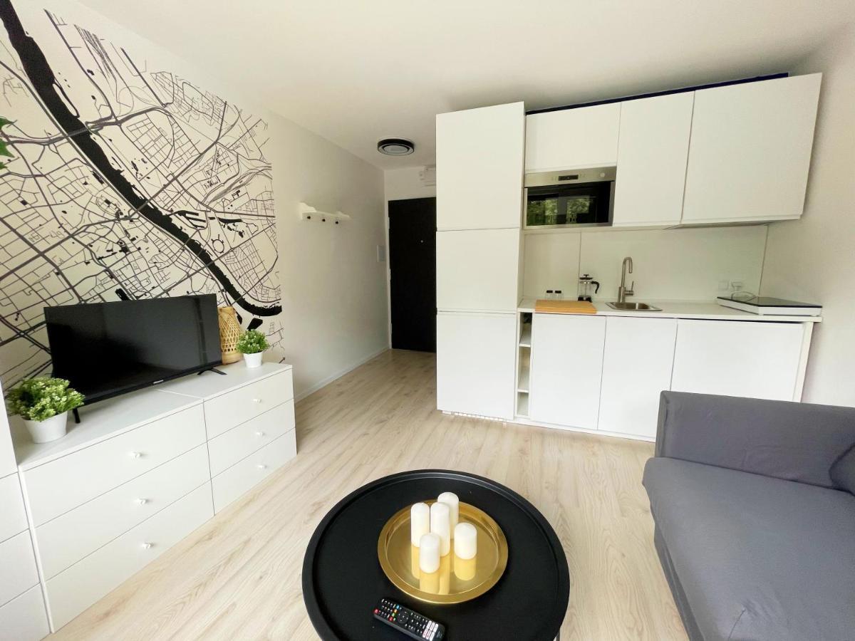 Batorego 18 - White - 450M Stacja Metra Pola Mokotowskie, 800M Biblioteka Narodowa, 20M Piekny Park Pola Mokotowskie, 800M Do Sgh - Wifi - Smart Tv - Good Apartments Varşova Dış mekan fotoğraf
