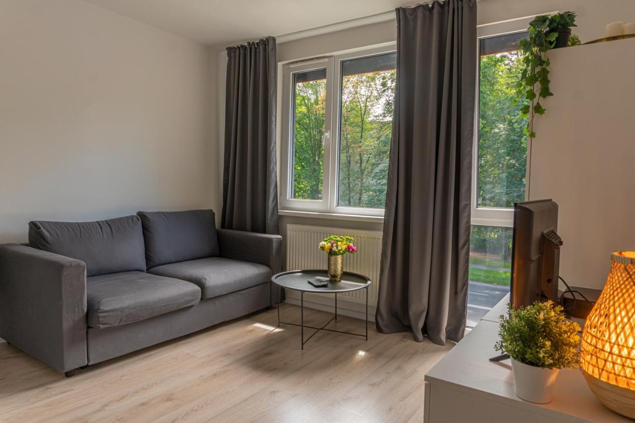 Batorego 18 - White - 450M Stacja Metra Pola Mokotowskie, 800M Biblioteka Narodowa, 20M Piekny Park Pola Mokotowskie, 800M Do Sgh - Wifi - Smart Tv - Good Apartments Varşova Dış mekan fotoğraf