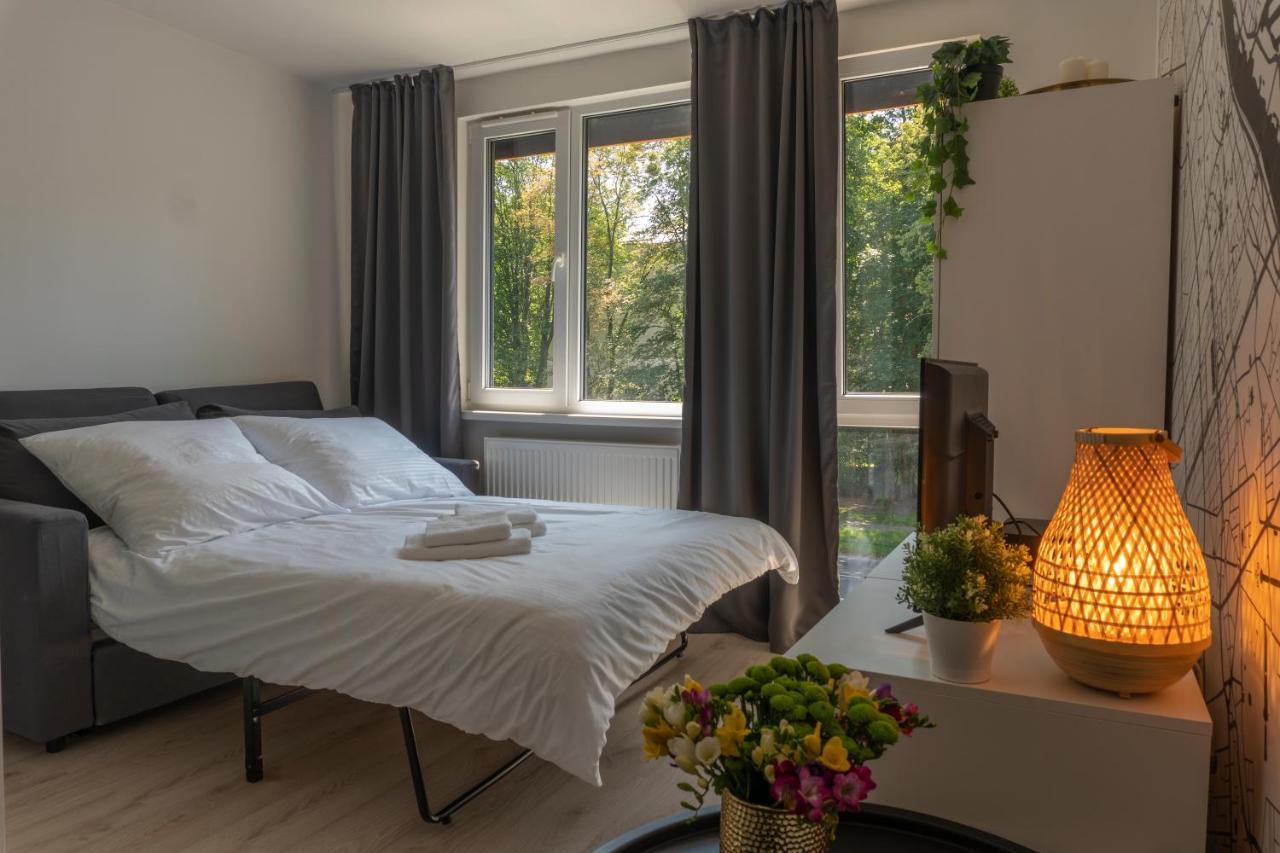 Batorego 18 - White - 450M Stacja Metra Pola Mokotowskie, 800M Biblioteka Narodowa, 20M Piekny Park Pola Mokotowskie, 800M Do Sgh - Wifi - Smart Tv - Good Apartments Varşova Dış mekan fotoğraf
