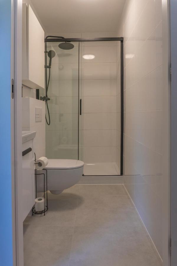 Batorego 18 - White - 450M Stacja Metra Pola Mokotowskie, 800M Biblioteka Narodowa, 20M Piekny Park Pola Mokotowskie, 800M Do Sgh - Wifi - Smart Tv - Good Apartments Varşova Dış mekan fotoğraf